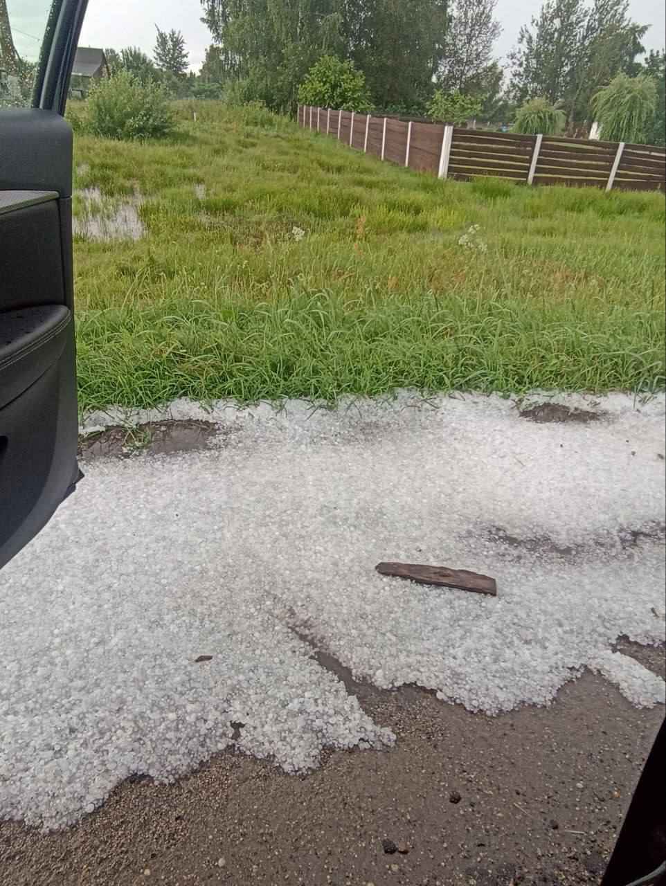 «Партизанский плывёт» - Минск встал в 10-балльных пробках из-за ливня