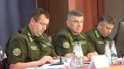 Глава Минлесхоза потребовал ежемесячный анализ зарплат этих работников. Кому предложили повысить?