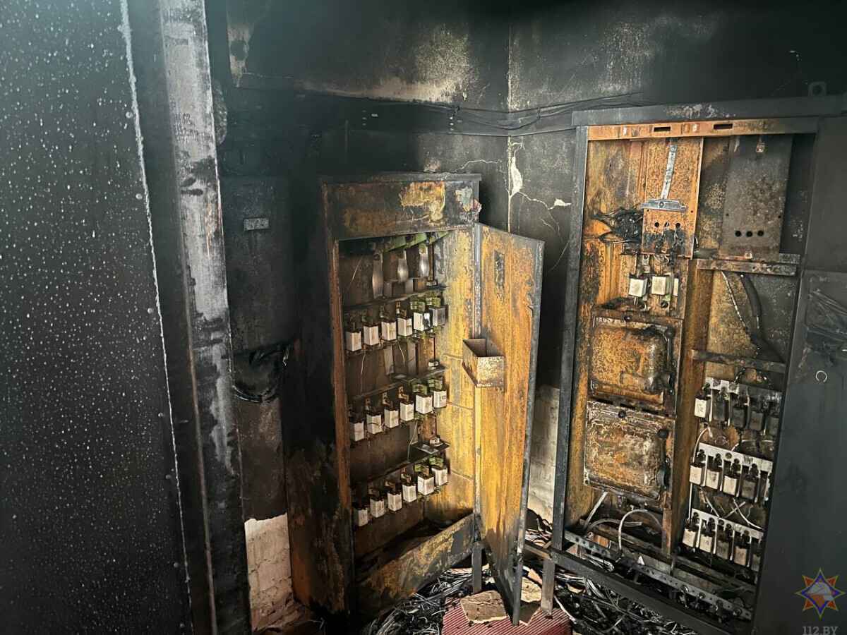 Из-за молнии в школе на Могилёвщине вспыхнул пожар