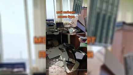 Непогода разгромила рабочий кабинет жительницы Могилёва. В TikTok посочувствовали не все