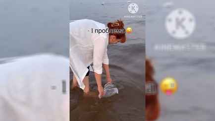 В Сети появился лайфхак, как не пачкать ноги в песке, обуваясь на пляже