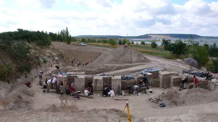 Археологические раскопки на территории Германии проводились с 2004 по 2009 год