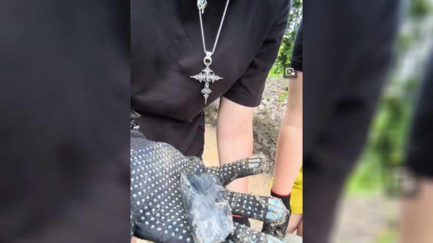 Археологи выкопали в Минске находку возрастом 6000 лет: "О чью-то голову откололась"