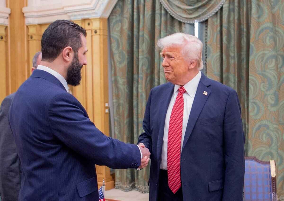 На фото встреча Трампа с Ахмедом аш-Шараа в мае 2025 года / AFP