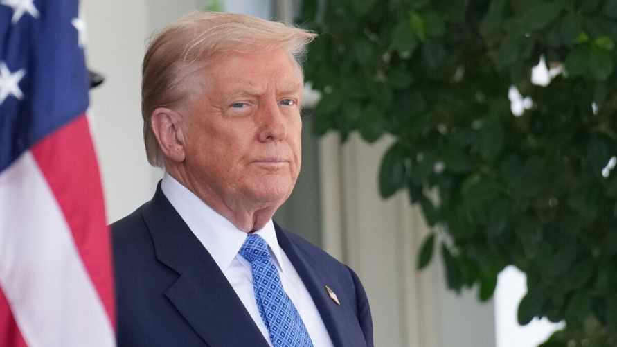 Трамп назвал день встречи с Путиным на Аляске. Россия и Украина "обменяются" территориями?