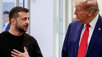 Белый дом спросил, наденет ли Зеленский костюм на встречу с Трампом