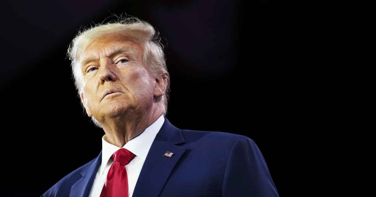 Социальные сети взорвались слухами, что Трамп умер