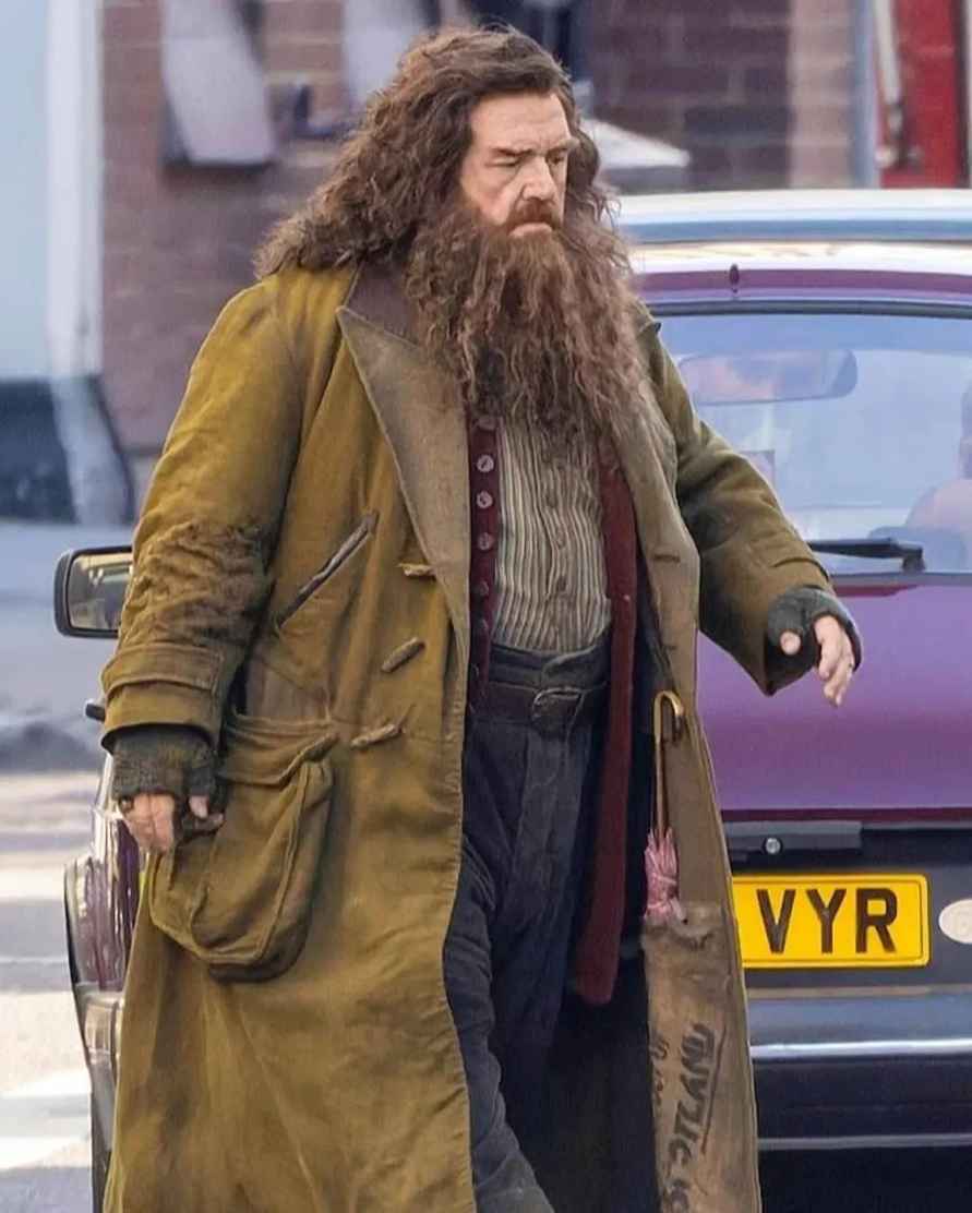 Появились новые фото и видео со съемок сериала про Гарри Поттера