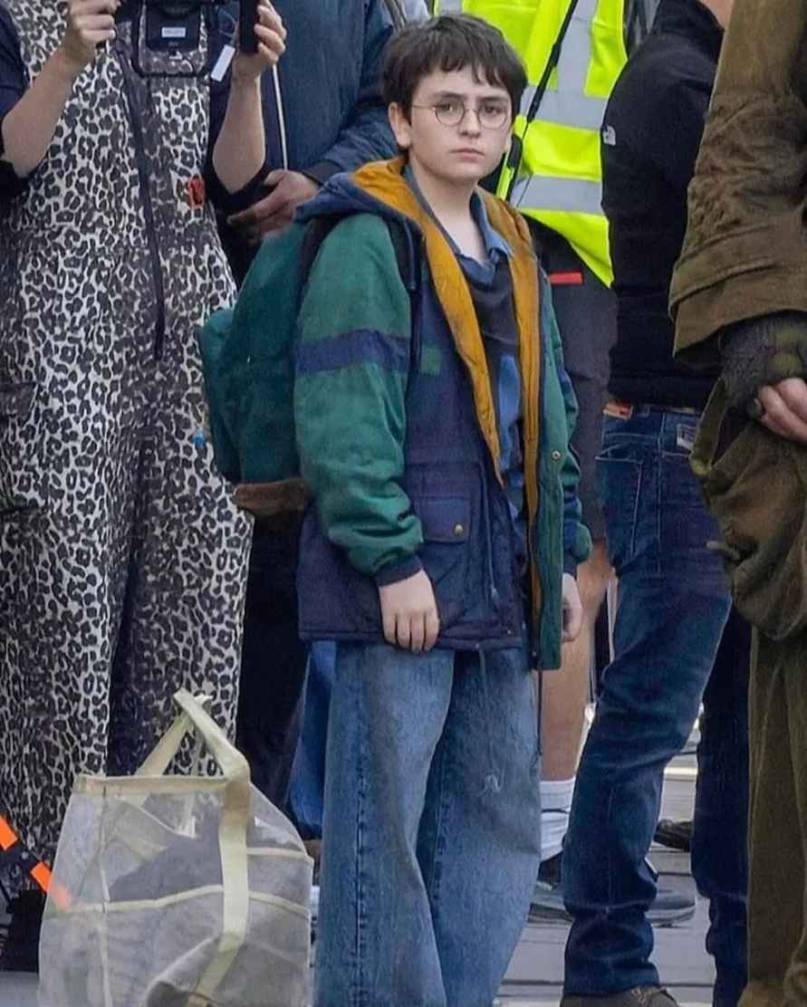 Появились новые фото и видео со съемок сериала про Гарри Поттера