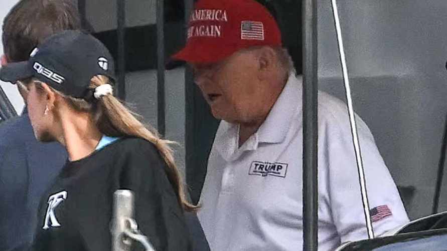 Появились первые кадры Трампа на публике после слухов о его смерти