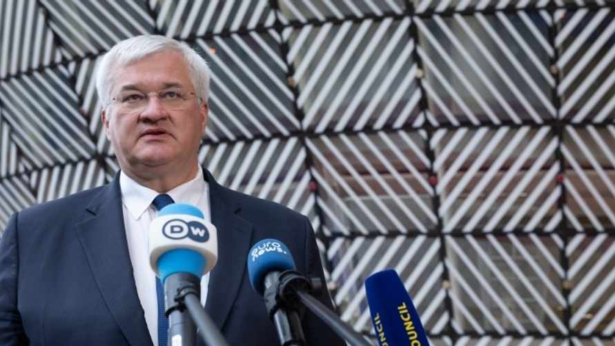 Украина призвала власти Беларуси к "благоразумию" и потребовала не приближать войска к границе