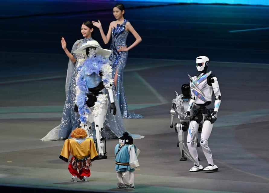 В Китае стартовала «Олимпиада» человекоподобных роботов