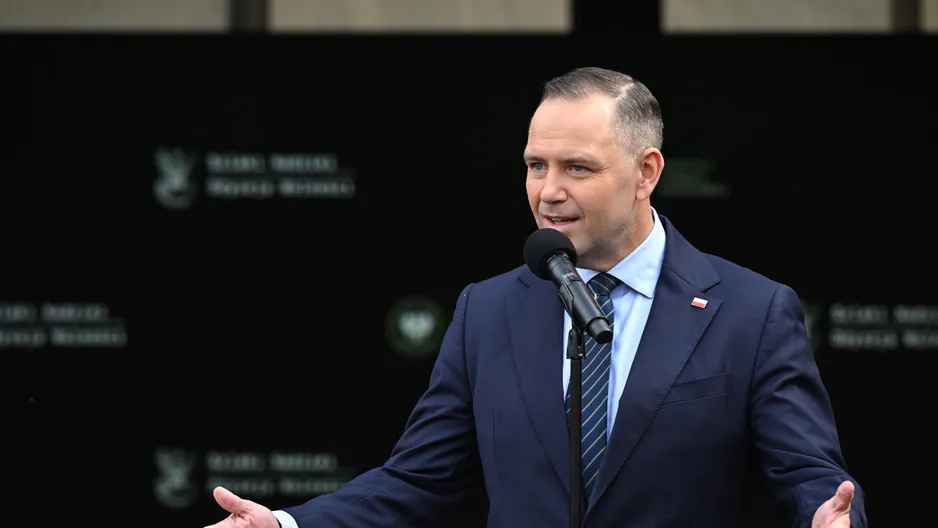 Навроцкий вступил в должность президента Польши