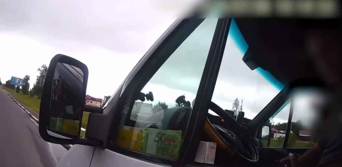 ГАИ Минщины задержала маршрутчика после звонка «неравнодушной гражданки»