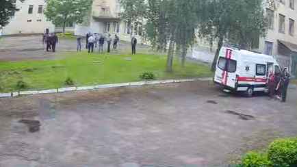 В Витебске милиционеры стреляли по мужчине, напавшему с ножом на девушку