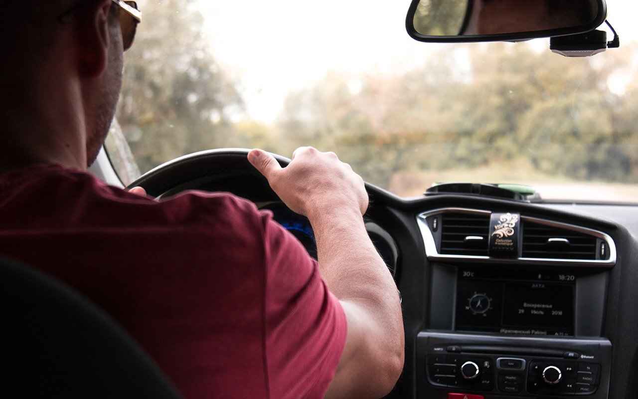 Механики назвали привычку водителей, приводящую к «черной смерти» двигателя