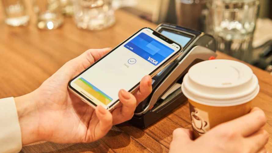 Нацбанк дал совет, что делать белорусам, если не работает Apple Pay