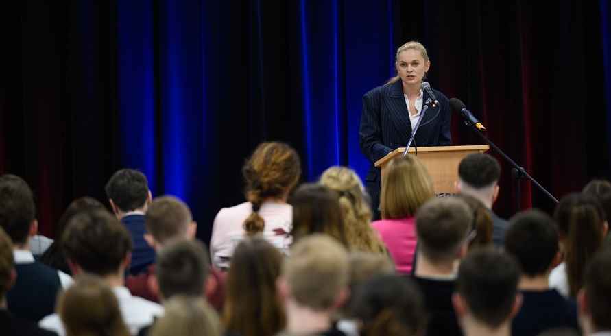 На фото - министр образования Польши Барбара Новацкая