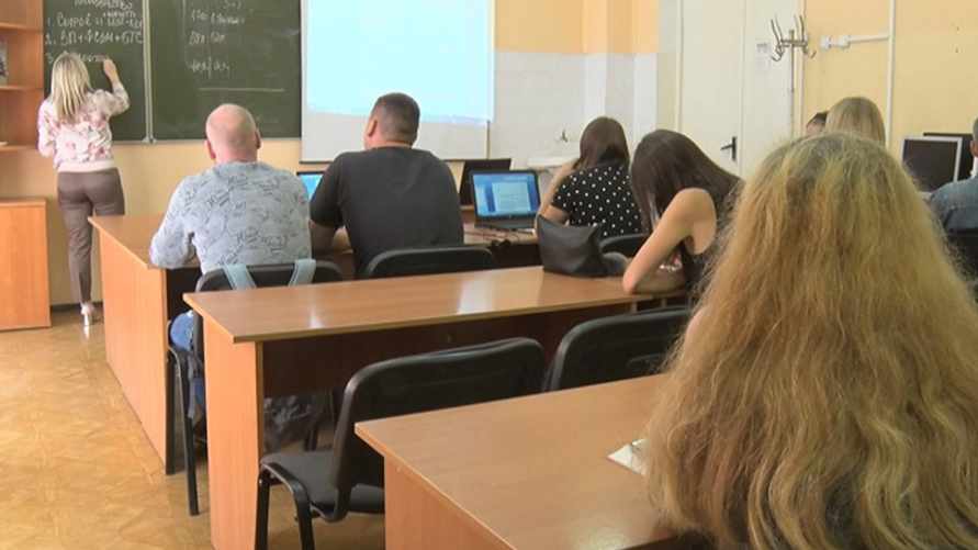 Минтруда обязало белорусские компании платить за уволенных сотрудников. Как это будет работать?