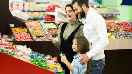 Белорусские фабрики объявили о скидках до 39% на шоколад, конфеты, мармелад и зефир