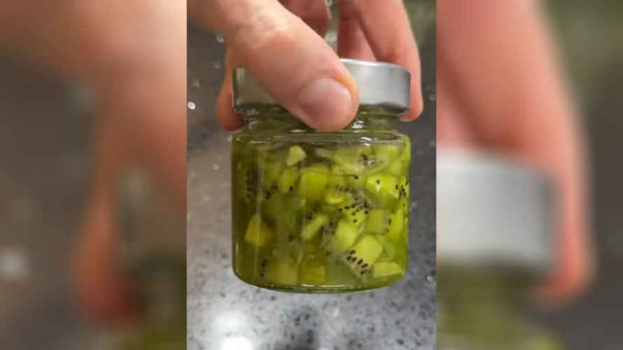 Как приготовить вкусное варенье из кабачков? Кроме них понадобится еще 3-4 простых ингредиента