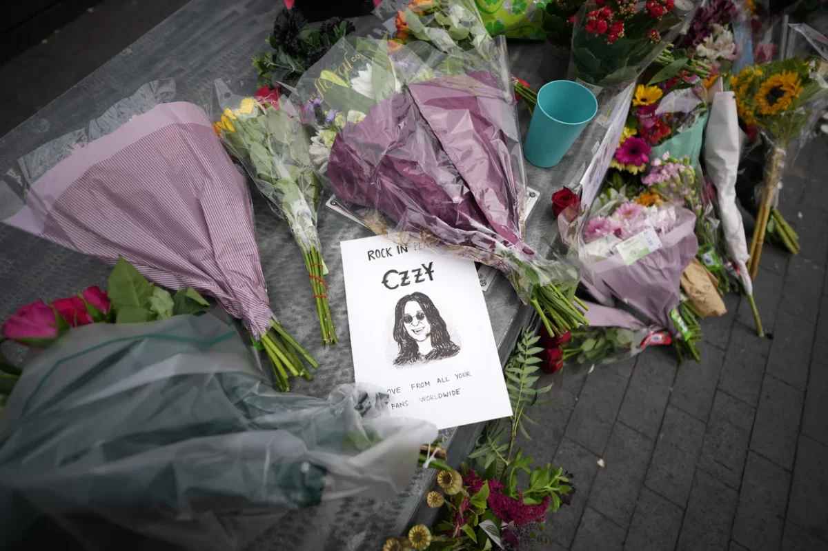 Стала известна официальная причина смерти Оззи Осборна