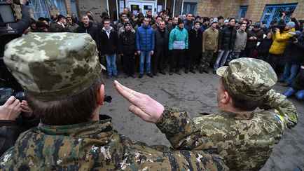 Кабмин Украины разрешил молодым парням свободно выезжать за границу. Признак скорого окончания войны?