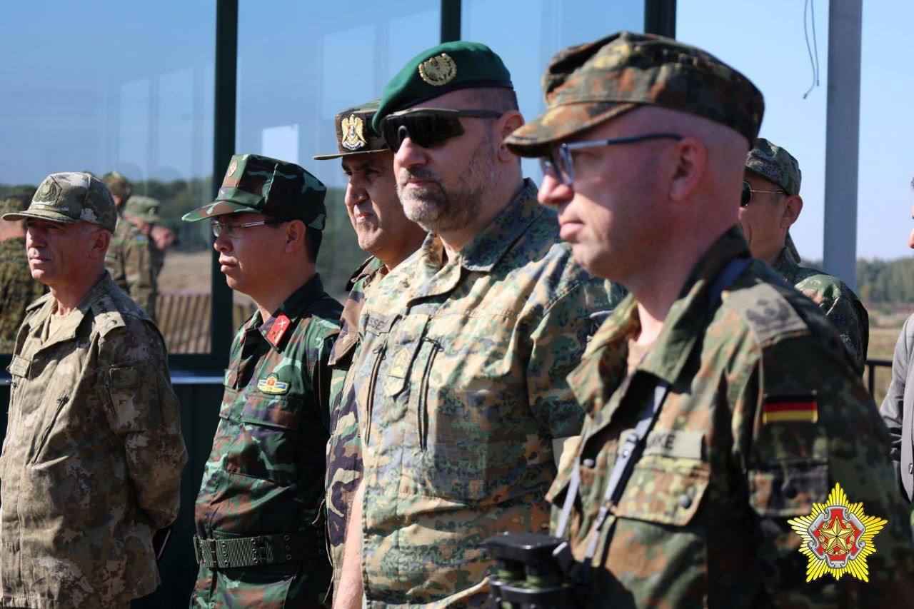 Фото иллюстрационное: наблюдатели на учениях "Боевое братство – 2023" / Минобороны РБ