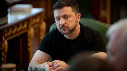 Зеленский отказался «дарить землю» России