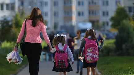 Минобразования Беларуси закрыло беспрепятственный доступ родителей в школу. Как попасть с 1 сентября?