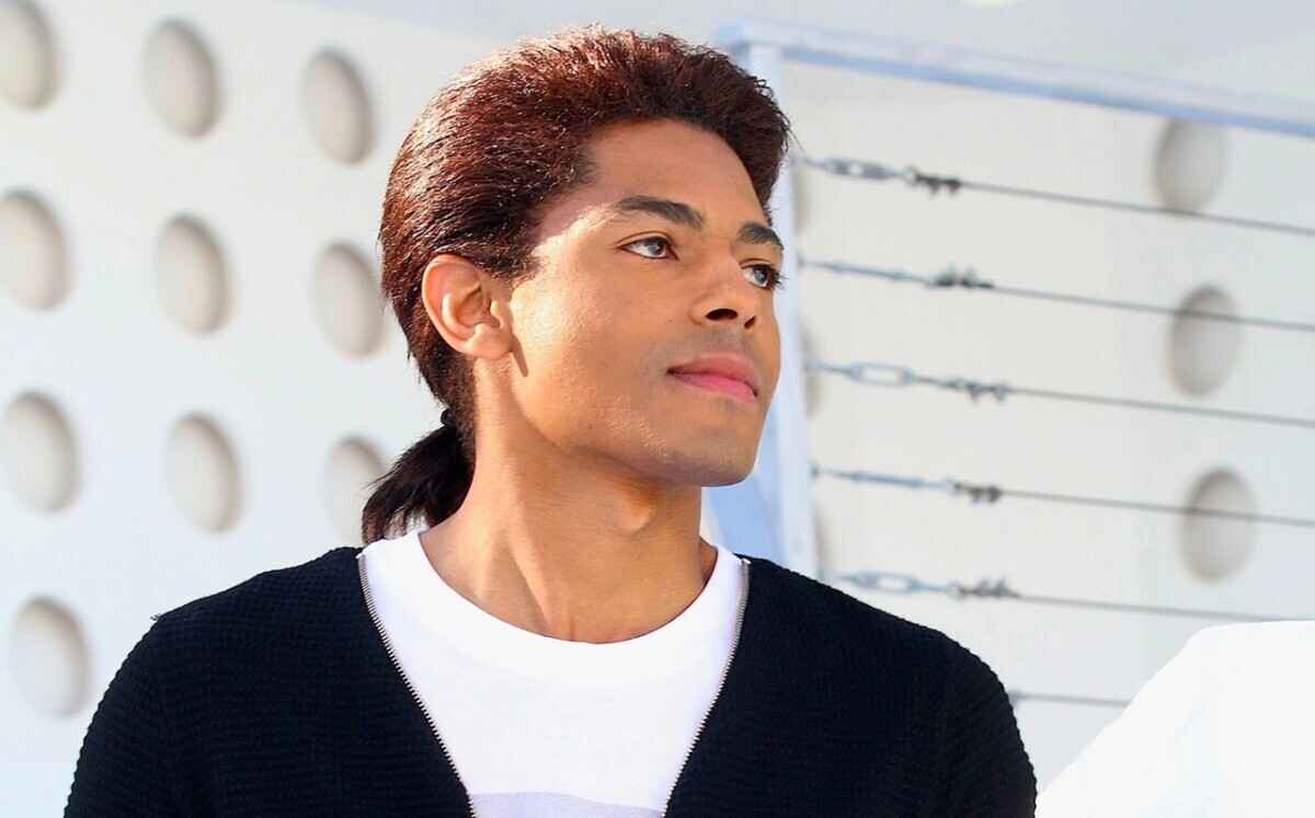 Россия выбрала представителем США на "Интервидении" псевдосына Майкла Джексона