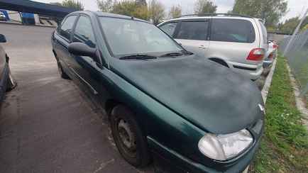 Купить машину за 700 рублей? Нашли на аукционе в Бресте Renault Laguna