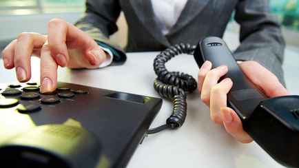 Нацбанк запретил банкам звонить родным и на работу белорусов