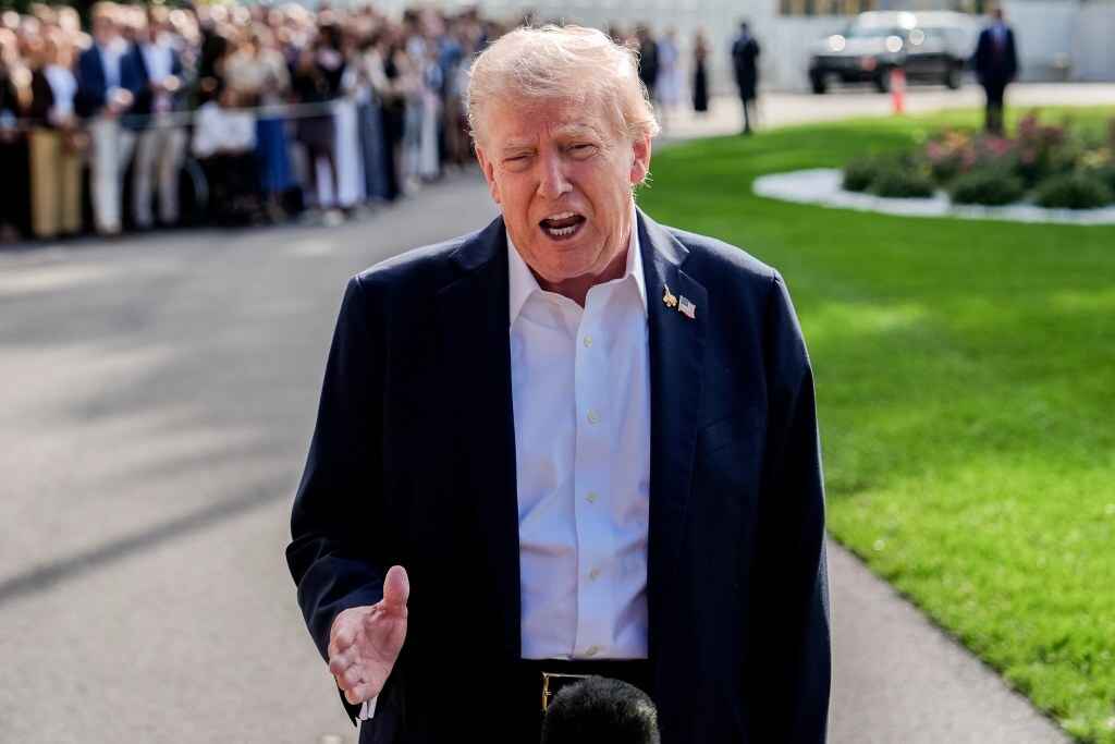 Белый дом предупредил об остановке работы госорганов США с 1 октября