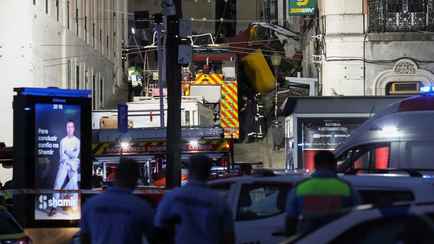 В Лиссабоне при крушении 140-летнего фуникулёра погибли 15 человек