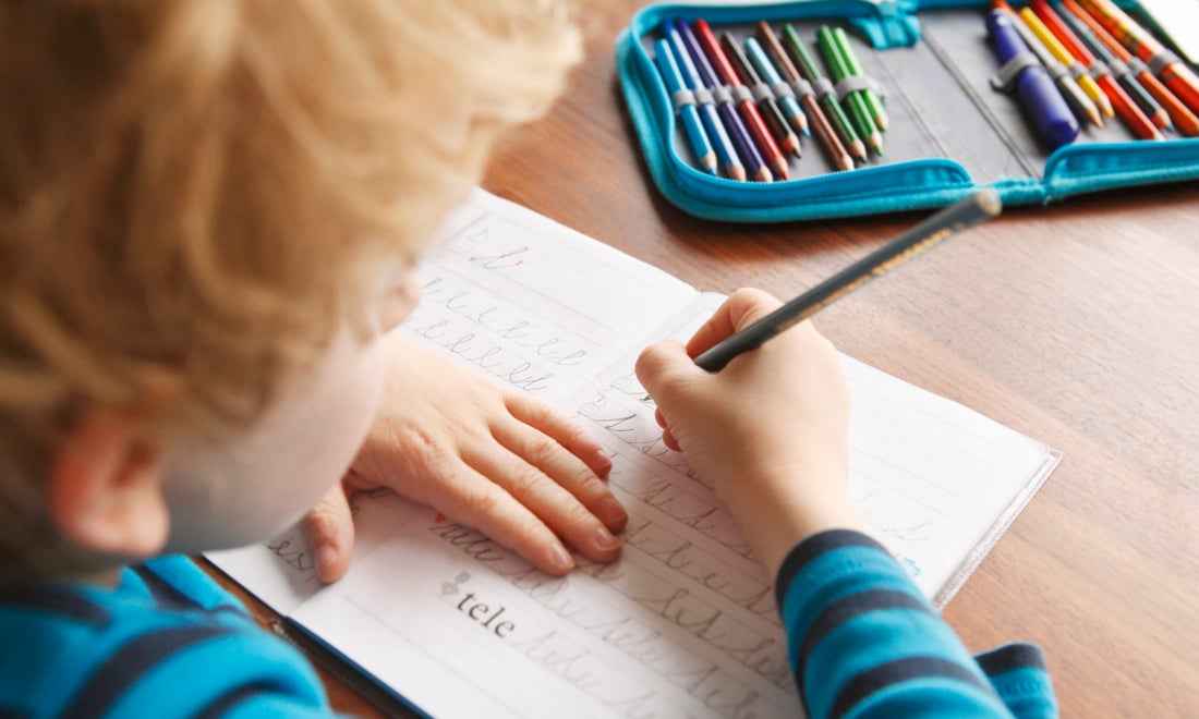 В Минобразования Беларуси дали правила, как писать в школьных тетрадях