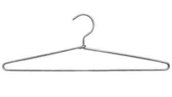 Эти 5 простых способа помогут очистить слив от волос. Для одного нужна пластиковая трубочка