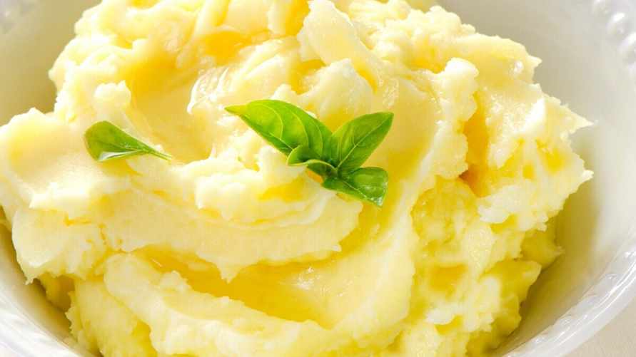 Этот неожиданный ингредиент сделает пюре идеально соленым и пикантным. Нужна всего чайная ложка