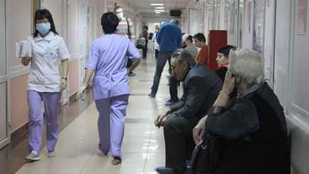 Минздрав объявил об «активно занимающем нишу» в Беларуси новом виде коронавируса