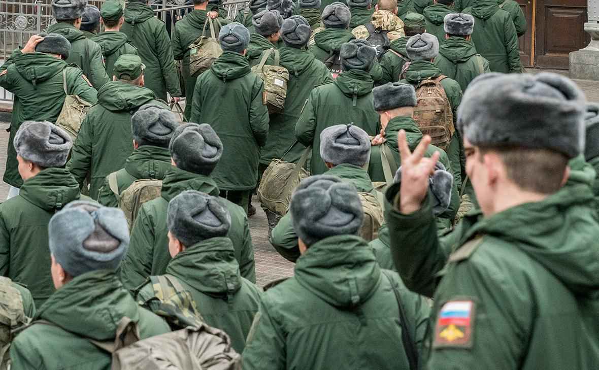 В России объяснили самый масштабный призыв в армию за 9 лет