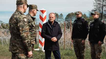 Туск объявил об открытии границы Польши с Беларусью