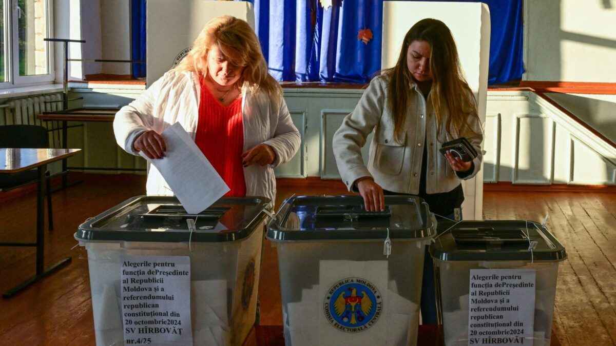 В Европе или с Россией? В Молдове стартовали выборы, которые определяет ее будущее