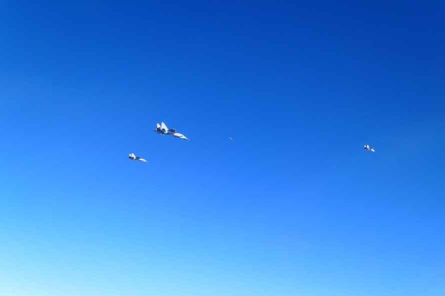 Венгерские истребители перехватили пять российских военных самолетов над Балтийским морем