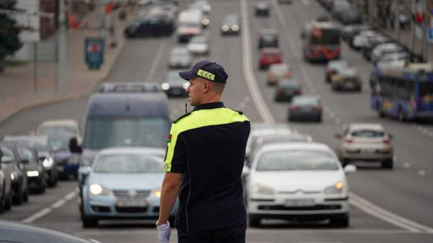 МВД дало белорусам рекомендации по одежде и попросило быть "плавными"