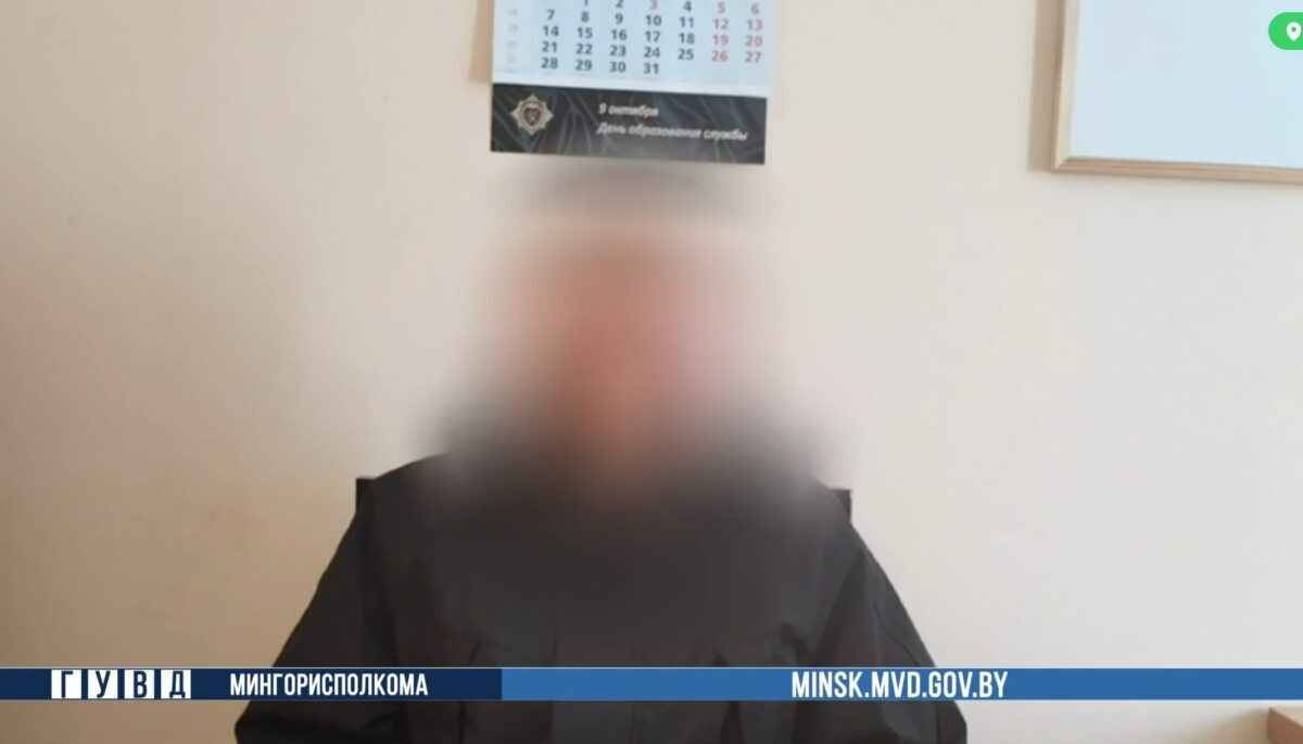 В Минске мужчину арестовали за "нестандартное применение шкафу"