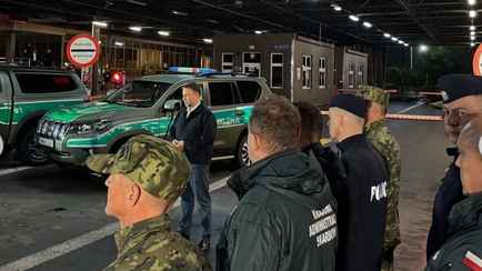 Глава МВД Польши подписал решение об открытии границы с Беларусью