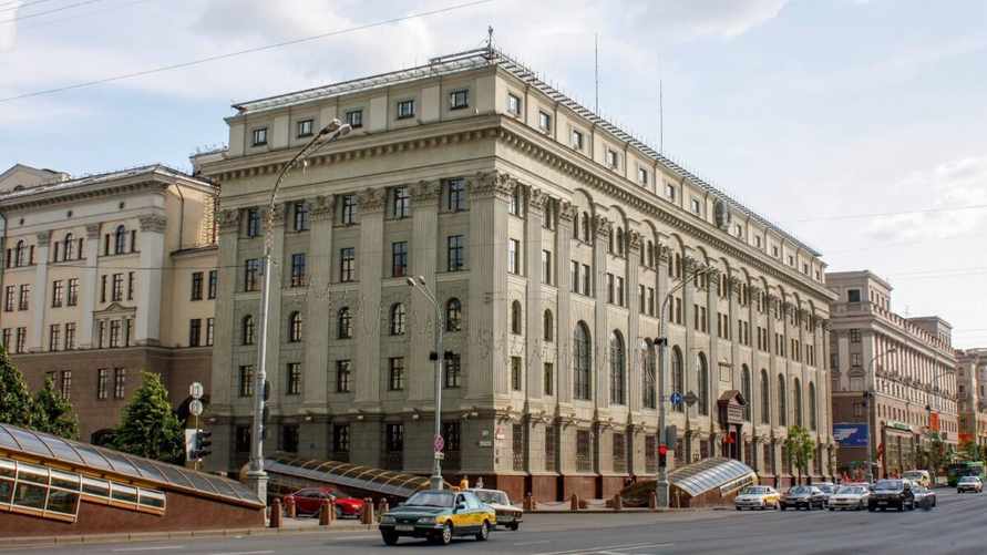 Нацбанк попросил белорусов бросать трубку и перезванивать