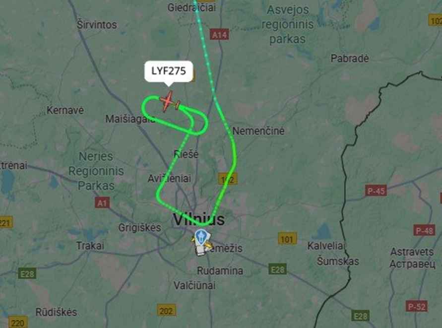 Скриншот сервиса flightradar24.com