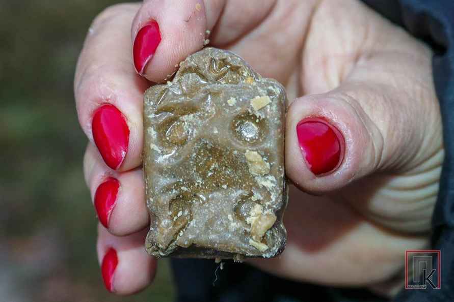 Белорусов попросили держаться подальше от падающих с самолетов капсул - «При поражении промыть водой с содой»