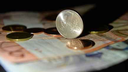 Питание учащихся, ритуальные услуги и не только. Совмин расширил госрегулирование цен в Беларуси